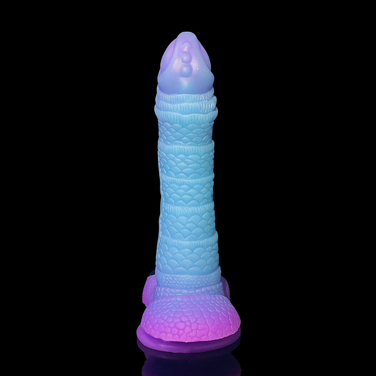 MONSTER DILDO KNOTTED SILICONR 9 INCH LUMINOUS