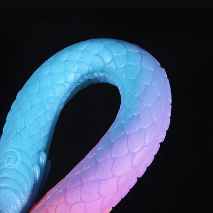 LONG ANAL DILDO MONSTER SILICONE 18 INCH GLOW IN THE DARK